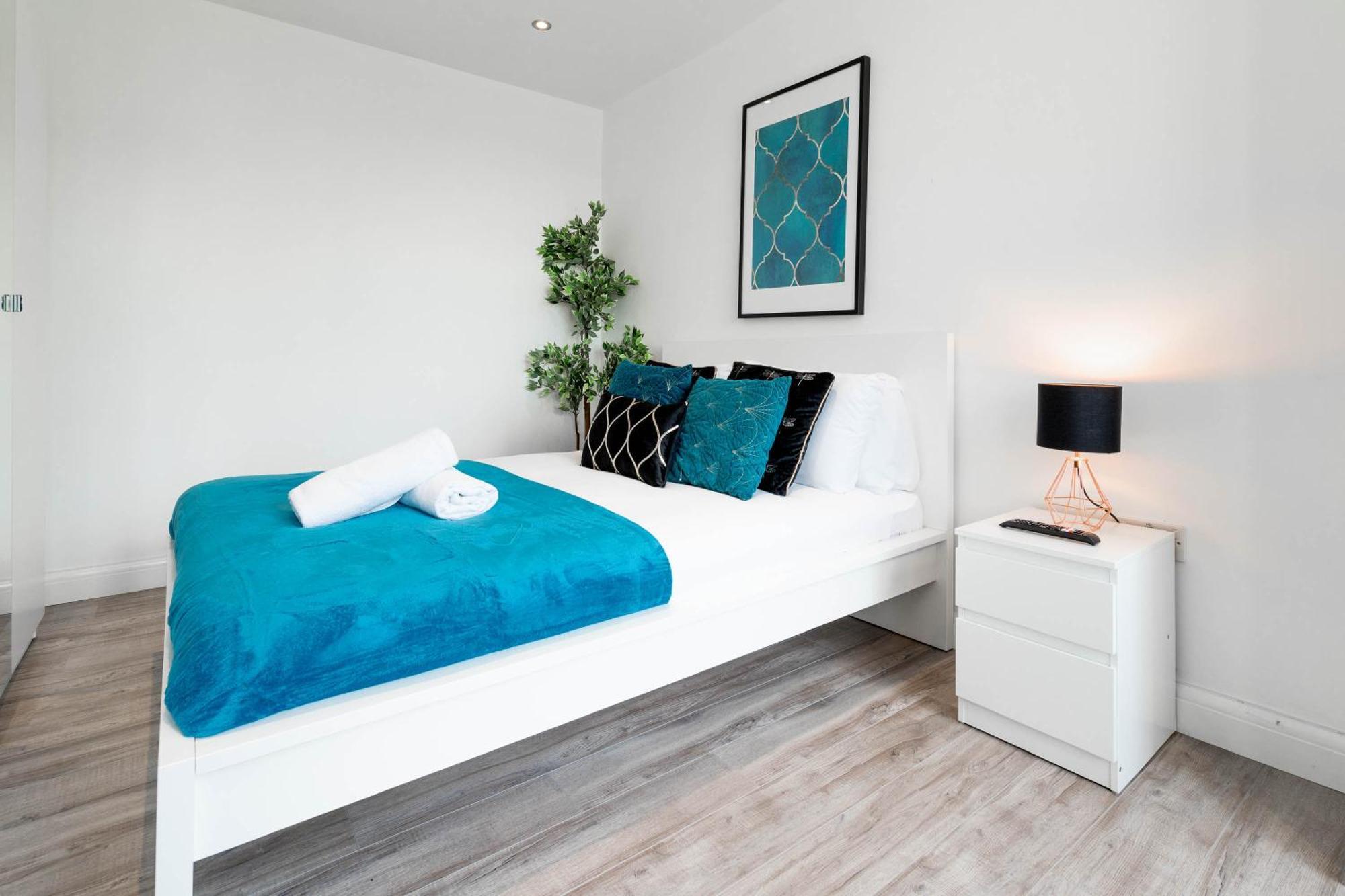 4 Bedroom House - Parking & Garden - Smart Tvs - Netflix - Wifi - Top Rated - 22Cg Birmingham Exterior foto